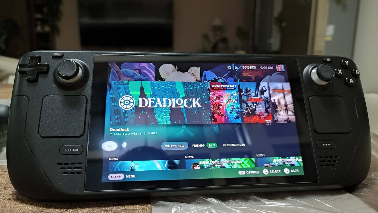 السلام عليكم 
للبيع جهاز steam deck LCD 256Gb 
مع حقيبته وگفر والشاحنه 
وشريحه ذاكره microSD 256Gb
نظام التشغيل steam OS و صحه البطاريه 97% 
الجهاز نظيف ومستخدم استخدام خفيف 
السعر 520 الف وبيه مجال 
المكان كربلاء ولا يتوفر توصيل


**إذا كنت صاحب هذا الإعلان وتريد حذفه لأي سبب، رجاءا أرسل رسالة إلى الدعم الفني**