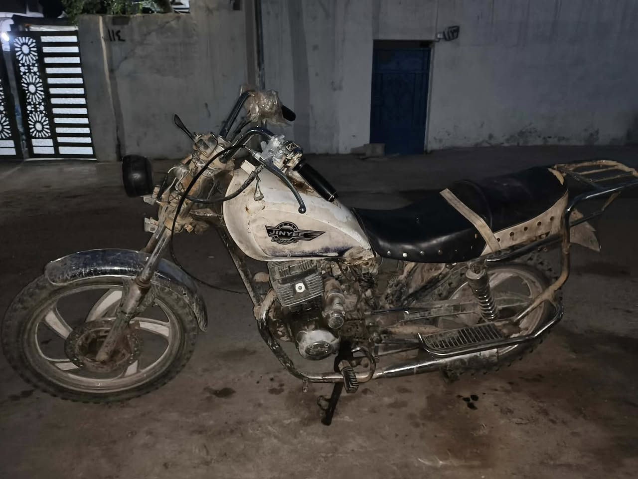 دراجه جني موديل٢٠١٠دراجه شغاله. دبل بلك مبدله كور بوشه بستم جديد بيهه. نضوح. وهلالات مال صالنصه يرادلهن  ضب ابيعلك عل هل حطه. (شغاله)مال شغل توديك جيبك اوراق كامله٦اوراق مكاني ديالى. بعقوبه  سعره١٢٥بيً مجال بسيط تفاصيل خاص


**إذا كنت صاحب هذا الإعلان وتريد حذفه لأي سبب، رجاءا أرسل رسالة إلى الدعم الفني**