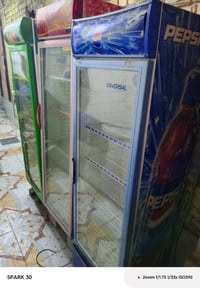 براد البيع مالت محل واحد شغل على الشرط والاثنين معرف شنو نقصهن حلوات ك...