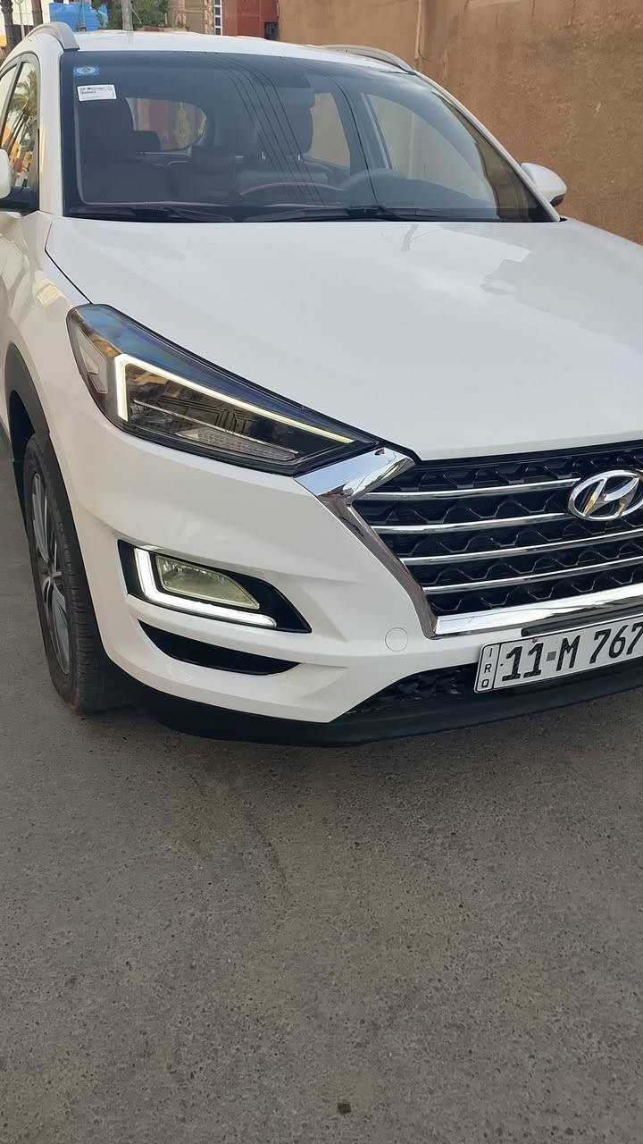 توسان 2019
خليجي 
محرك 2000 دوش 
رقم بغداد الدولي 
بصمة أبواب 
كراسي كهرباء 2 
داخل صاج 
لايت 5 عدسات
ترحيب مري 
مري شفط 
كشنات جلد لونين 
هند بريك رجل 
محرك مفتوح 
بيه صبغ بنيد والصندوق رش فقط 
السعر 170 وبيه مجال 
***********
