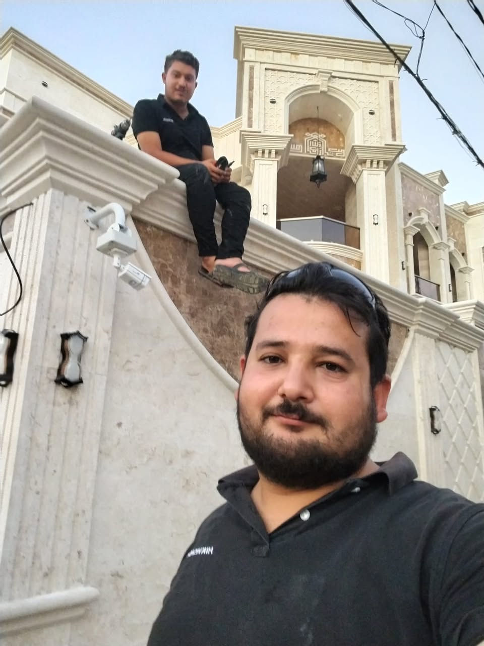 🎥 من أعمال سبارك للحلول الهندسية ⚡
تركيب كامرات مراقبة احترافية بأفضل جودة لضمان حماية وأمان بيتك أو مشروعك على مدار الساعة 🔒
✅ صورة واضحة ودقة عالية  
✅ متابعة مباشرة من الموبايل  
✅ تركيب احترافي وضمان على العمل  
✅ تغطية كاملة للموقع  
✅ أجهزة أصلية وأداء موثوق
نوفرلك حلول مراقبة متكاملة تناسب احتياجك وبأفضل الأسعار 💯
📍 زورونا في:  
الأنبار - هيت - مقابل فلكة باب الغربي
📞 للاستفسار والحجز:  
م. محمد صلاح — ***********  
م. إبراهيم صلاح — ***********
سبارك للحلول الهندسية ⚡  
كامرات مراقبة | طاقة شمسية | حلول هندسية
