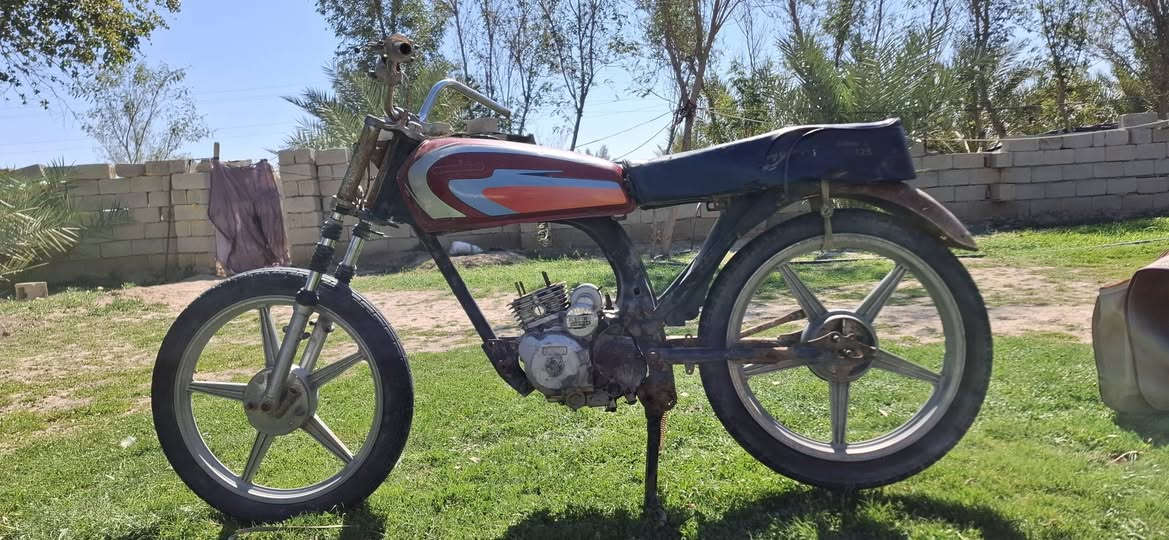 دراجات للبيع ابيع كوم حديد وحده تايكر وحده سيفان موديلات ١٧ و١٨ استفسار خاص 
او اتصال ***********
