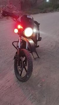 دايون نفخ • ١٥٠ • اوراق الصقر الذهبي