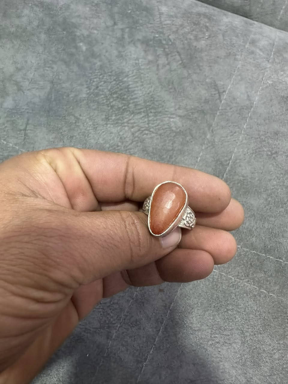 يماني دلوه قديمه محبس تحفه قياس ٢١-٢٢
السعر (٤٠) الف تفاصيل عل خاص يوجد توصيل


**إذا كنت صاحب هذا الإعلان وتريد حذفه لأي سبب، رجاءا أرسل رسالة إلى الدعم الفني**