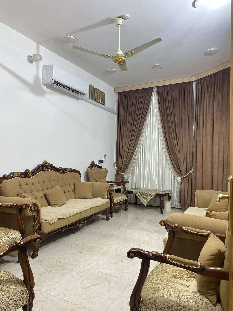 سلام عليكم بيت للبيع في البستان الزراعي كاع ابو كمال مساحه ١٣٥ للاستفسار الاتصال على الرقم 
‏‪***********‬‏
‏‪***********‬‏

