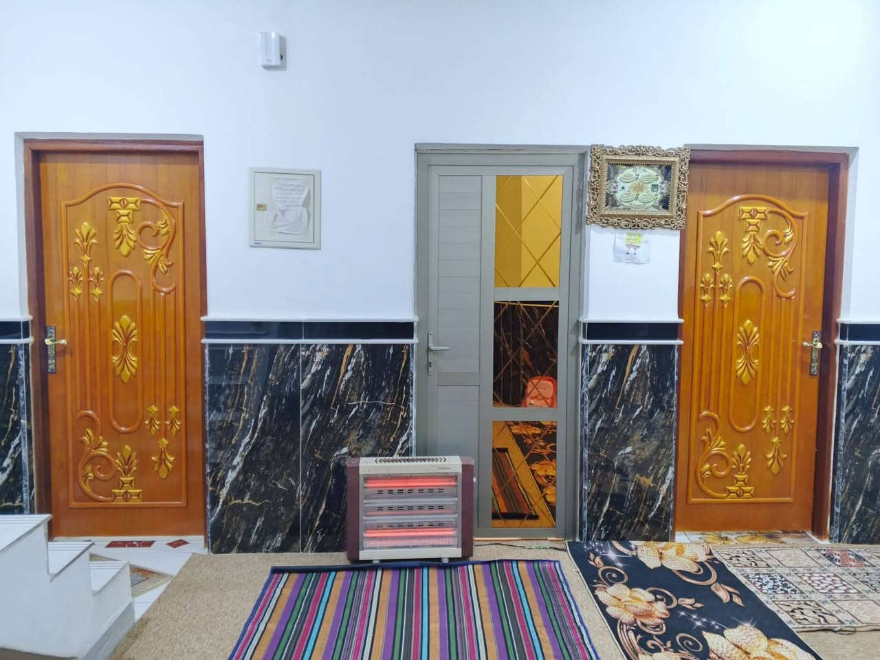 يوجد بيت للبيع طابو صرف ركن مساحه 150متر
 شارع 20 بنزلة الملعب البيت بناء درجة اولى البيت مطلوب اسكان الشراي يكدر يشتري ويسدد ويتحول القرض على المشتري البيت سعره 110 ومطلوب 40 يعني تدفع بس 70 والبقيه اقصاد استفسار اكثر اتصل على الرقم ***********
