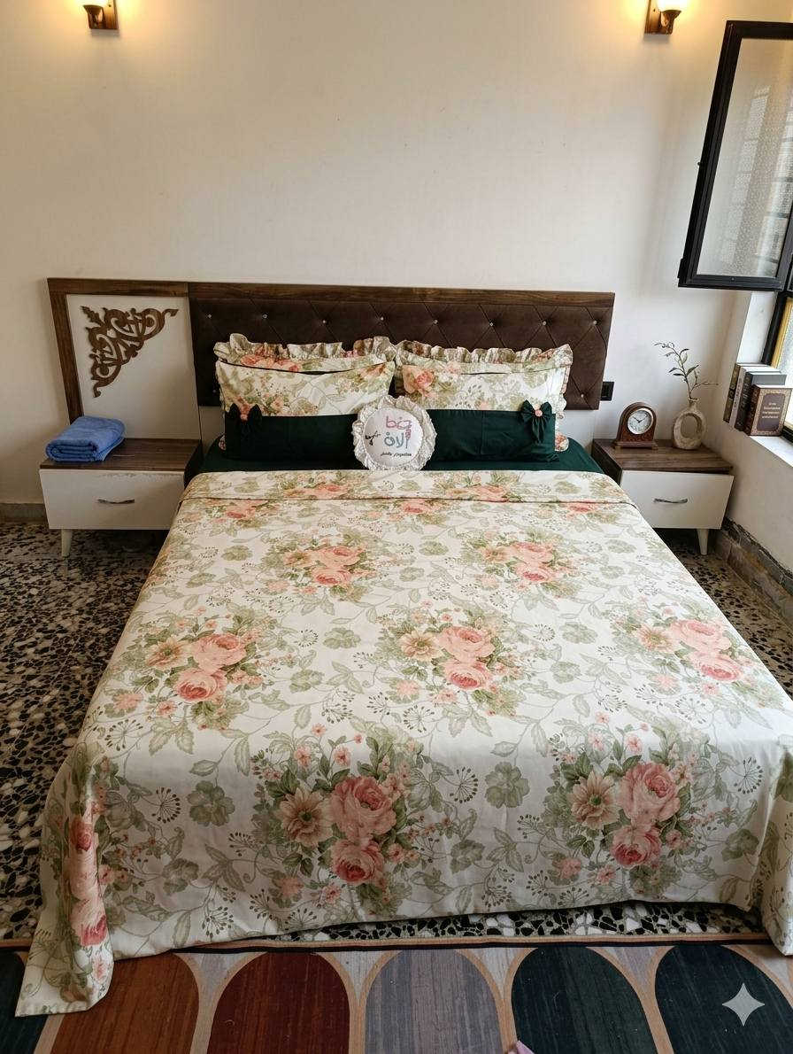 اوردر جميلتنا الانيقه ♥️
عدد القطع والتصميم من اختيارها 
تلبيسه مندر و4 وجوه مخدات وتلبيسه لحاف كنك سايز 
نوع القماش همايون اماراتي درجة ثانية خامة ثقيله 
السعر 40 الف 
متوفر توصيل لكل محافضات العراق


**إذا كنت صاحب هذا الإعلان وتريد حذفه لأي سبب، رجاءا أرسل رسالة إلى الدعم الفني**