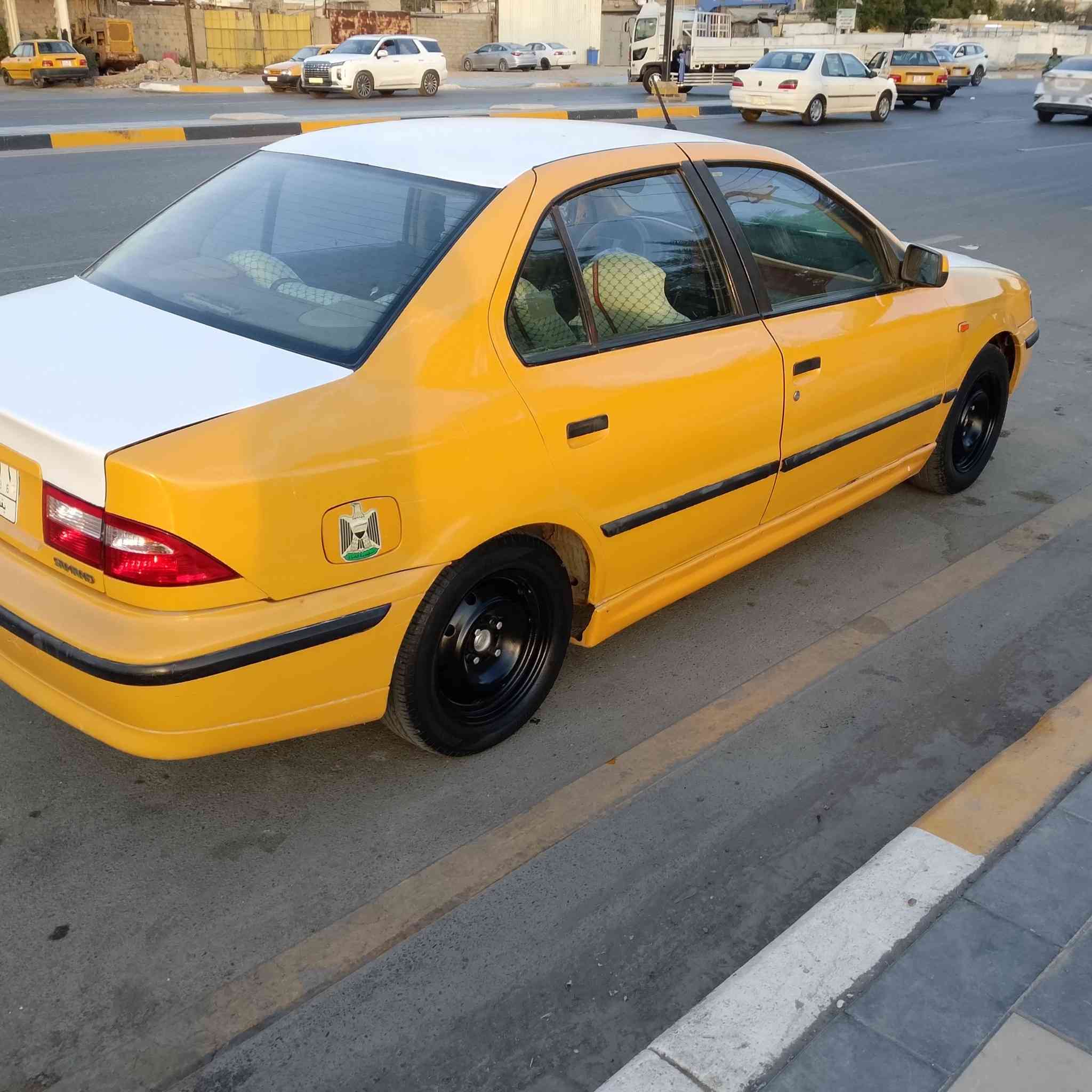 سلام عليكم اخوان سمند موديل 2012 رقم بغداد سنويه ل27 حداديه وتايرات جدد كهربائيات كله شغاله دواخل مدوشمه السعر29وبيه مجال العنوان بغداد حي النصر الاستفتار ***********
