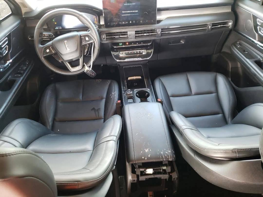 السلام عليكم
لينكولن كورسير 2023
مع كل ادواتها الاحتياطي. بس ركب وسمكر
العنوان الحله البكرلي
***********
السعر،175ورقه
