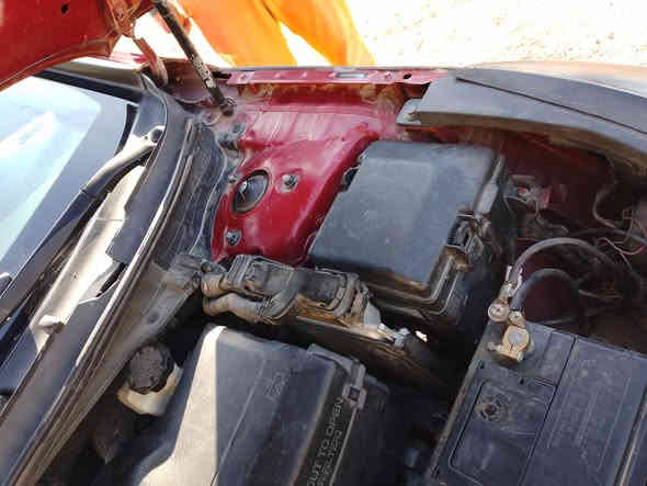 السلام عليكم البيع سوناتا موديل 2017 محرك كير صدر سيارة بيها صبغ 4 قطع سونار ويه صور بدون دواخل وبدون حادث مكينه 2400جي دي اي حادثه دعاميه فقط 
تريد وكاله تريد تحويل مكاني بغداد النهروان رقمي *********** السعر 118 وبيهه مجال
