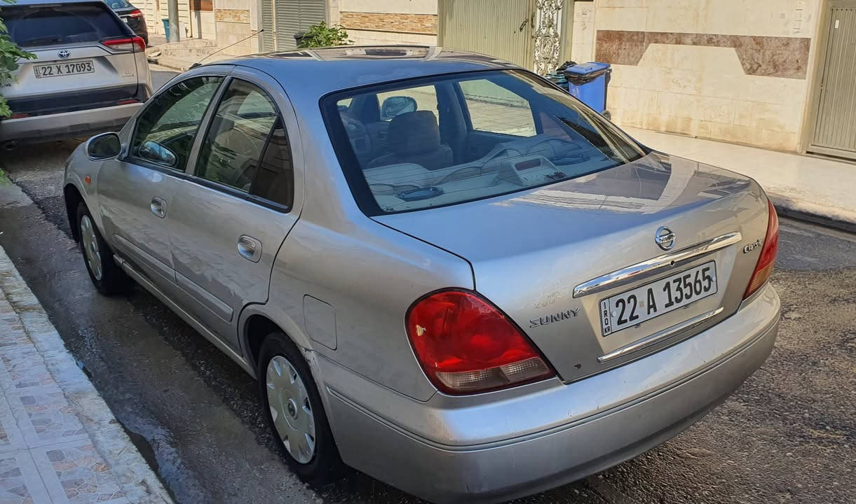 نيسان صني موديل 2009
سنوي حه تا 2029
كير و مكينه به شرت 
كير عادي 
تبريد 
صبوخ حزام
سعر 70 ورقة
***********
