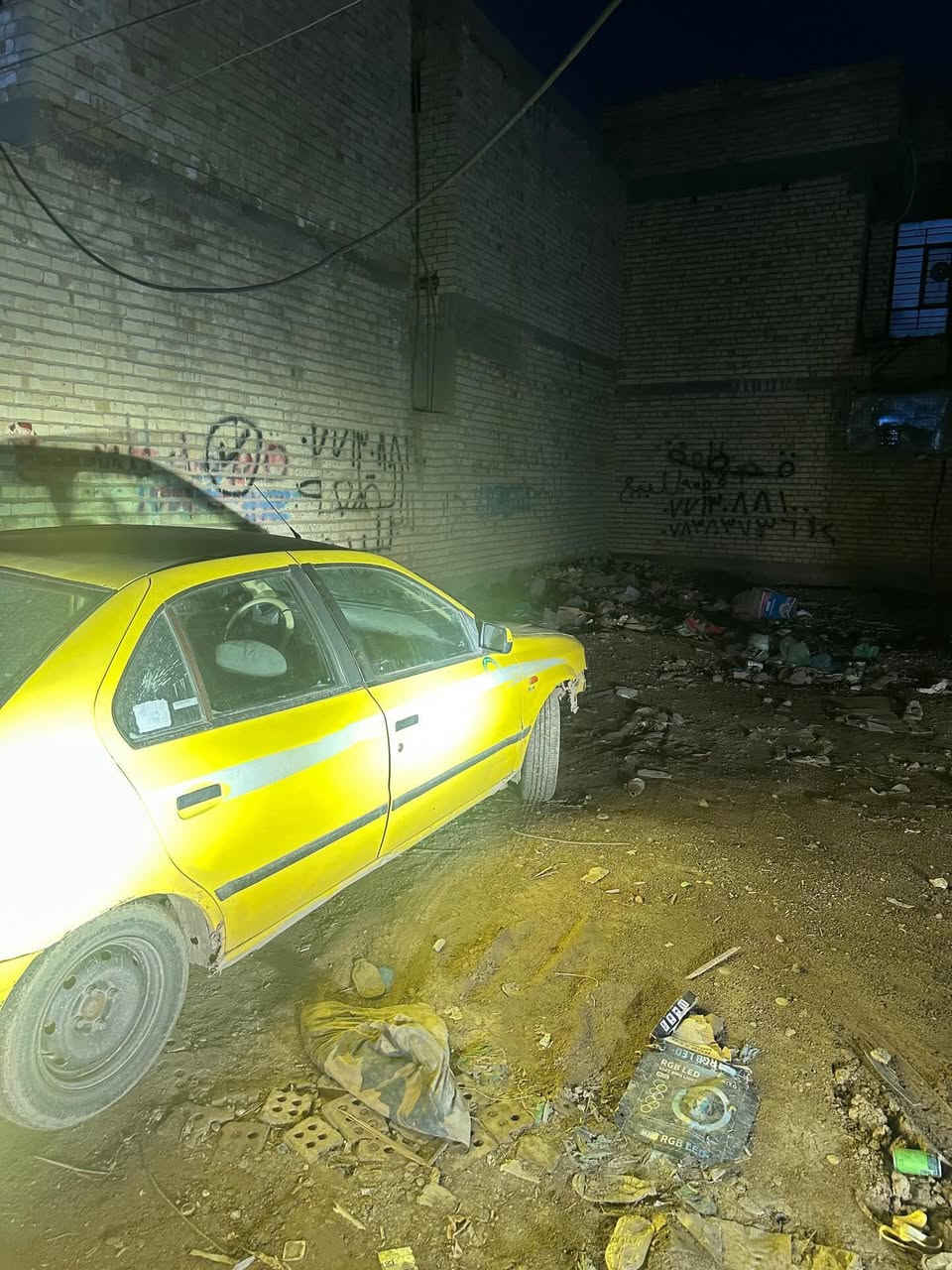 للبيع قطعة ارض
قطعة ارض زراعي ملك صرف للبيع سند ٢٥ في سريدات المربع الثالث 
مساحة ٧٠ متر نهاية شارع حجي حسن 
مصدق من المحكمة محلة ٣٦٣ 
 5*14م مربع 
للتواصل والاستفسار على الرقم 

***********
او الرقم 
***********
