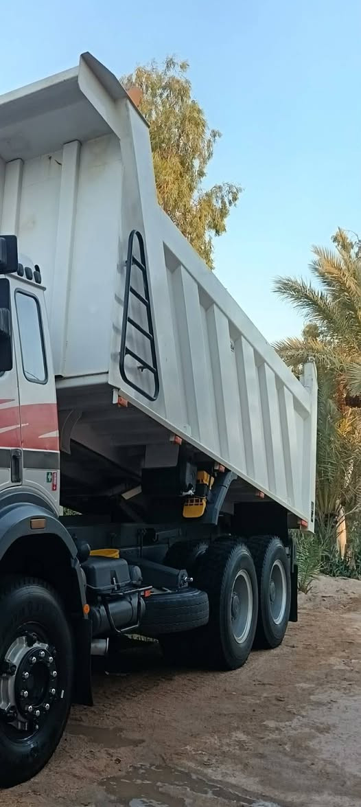 سلام عليكم بدي جديد البيع الطول سته ال ربع سعر80 ورقه ***********
