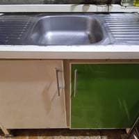 عيني كاونتر نضيف 3قطع ب 200بيمجال لشراي