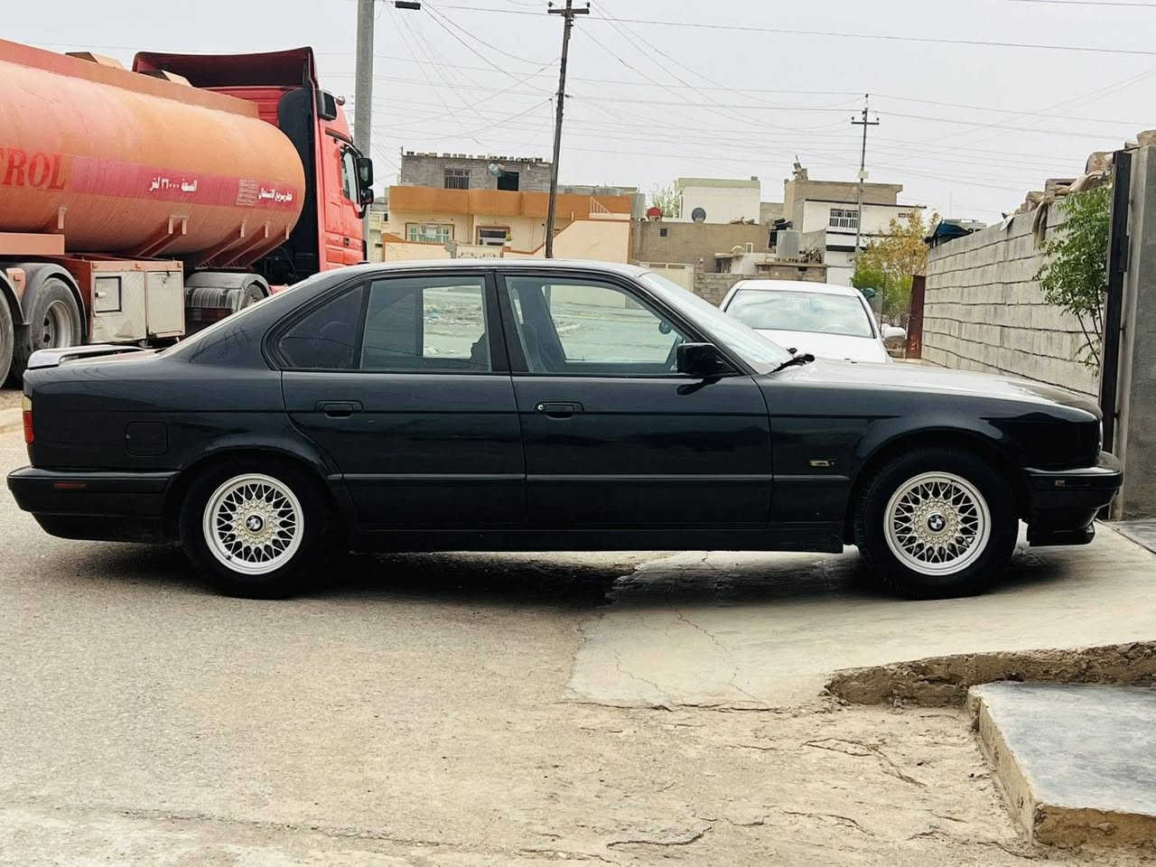 520 گێڕ عادی تەحویلوو خرامە بەشەرت 
سەنەوی تازە سعری 52 مەعمەلەیە کەم 
*********** شمشمل, السليمانية
