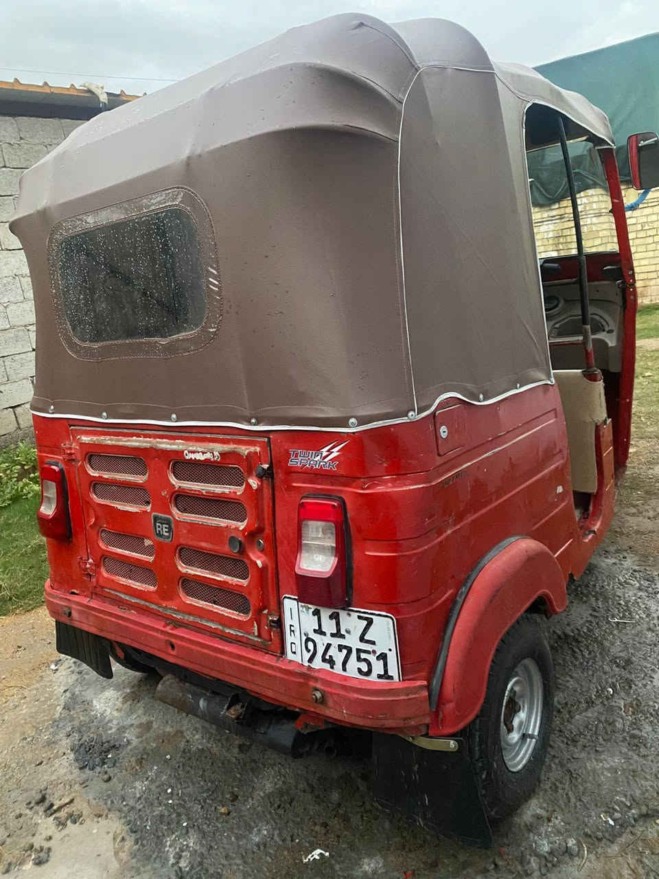 سلام عليكم تكتك 18 شهر 11رقم وسنوية نكليزي تحويل مباشر رقمهه بغداد مكاني بغداد حي  البتول قرب فلكه حي النصر تواصل ع الرقم الموجود سعرهه 4 و800وبيهه مجال ***********
