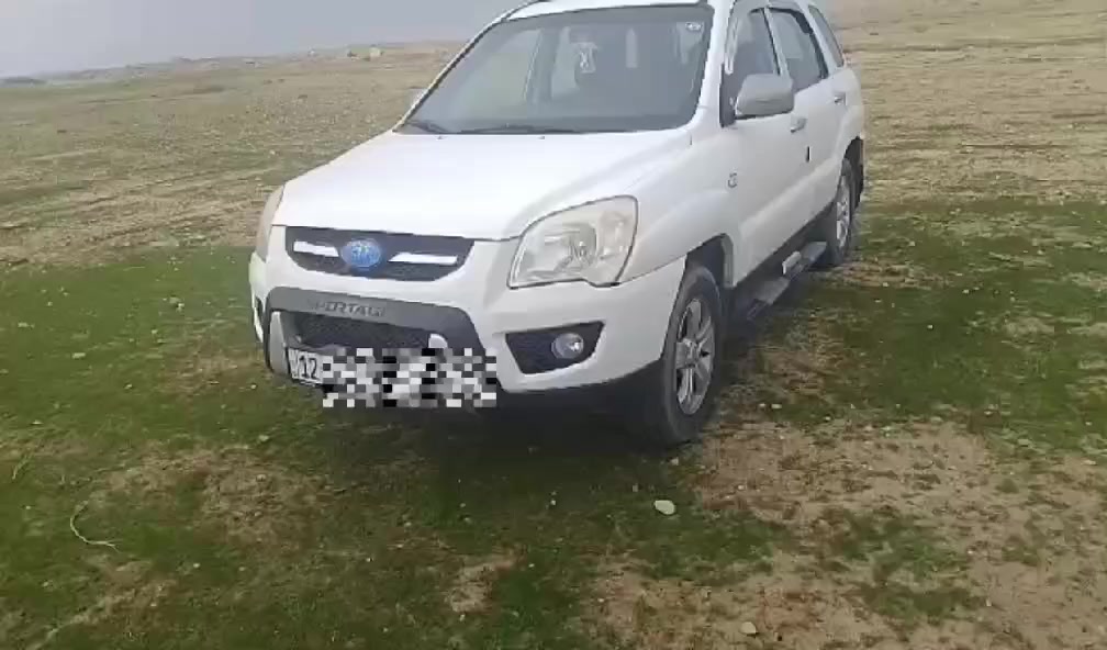 كيا سبورتج 9 كوري بدون صبغ رقم نينوى مسطره جديد سنويه وهزه جديد وتبريد تدفئة سياره جاهز مآل جناي مكينه ما مفتوح بها كابون بنزين كهربائيات جاهز شرط تحويل أنا صاحب شرعي رقم هاتف ***********/سعر 126
