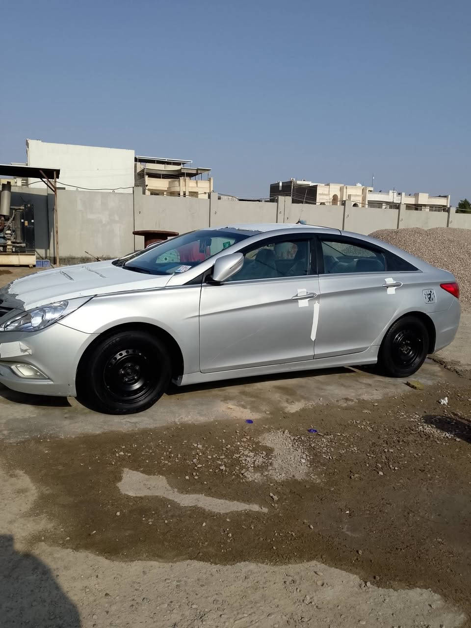 السلام عليكم
ادوات متوم طبق الاصل 

سوناتا موديل2013

السيارة غاز غاز 

كصه جنطه سياره جديده 

تدفئة +تبريد وي السويج
مري شفط

تحكم استيرن جهتين

السيارة على البلاد

اللسعر 47وبيها مجال

العنوان البصرة 

الاستفسار  ‏‪‏‪***********
