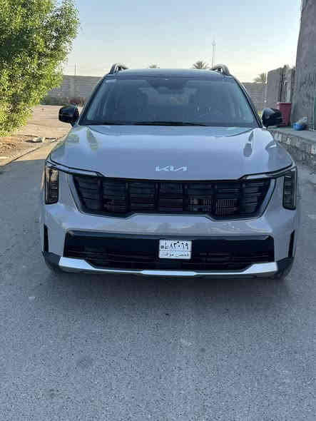 السلام عليكم للبيع سورنتو 24 امريكي صور الحادث موجوده شاصي بي تصليح والغد بدون كص السياره محرك 2500 تيربو ماشيه 32 بدون رقم تترقم جميع المحافظات سياره فول واحد ع واحدالسعر 220 وبيها مجال مكاني بغداد اللطيفيه ***********
