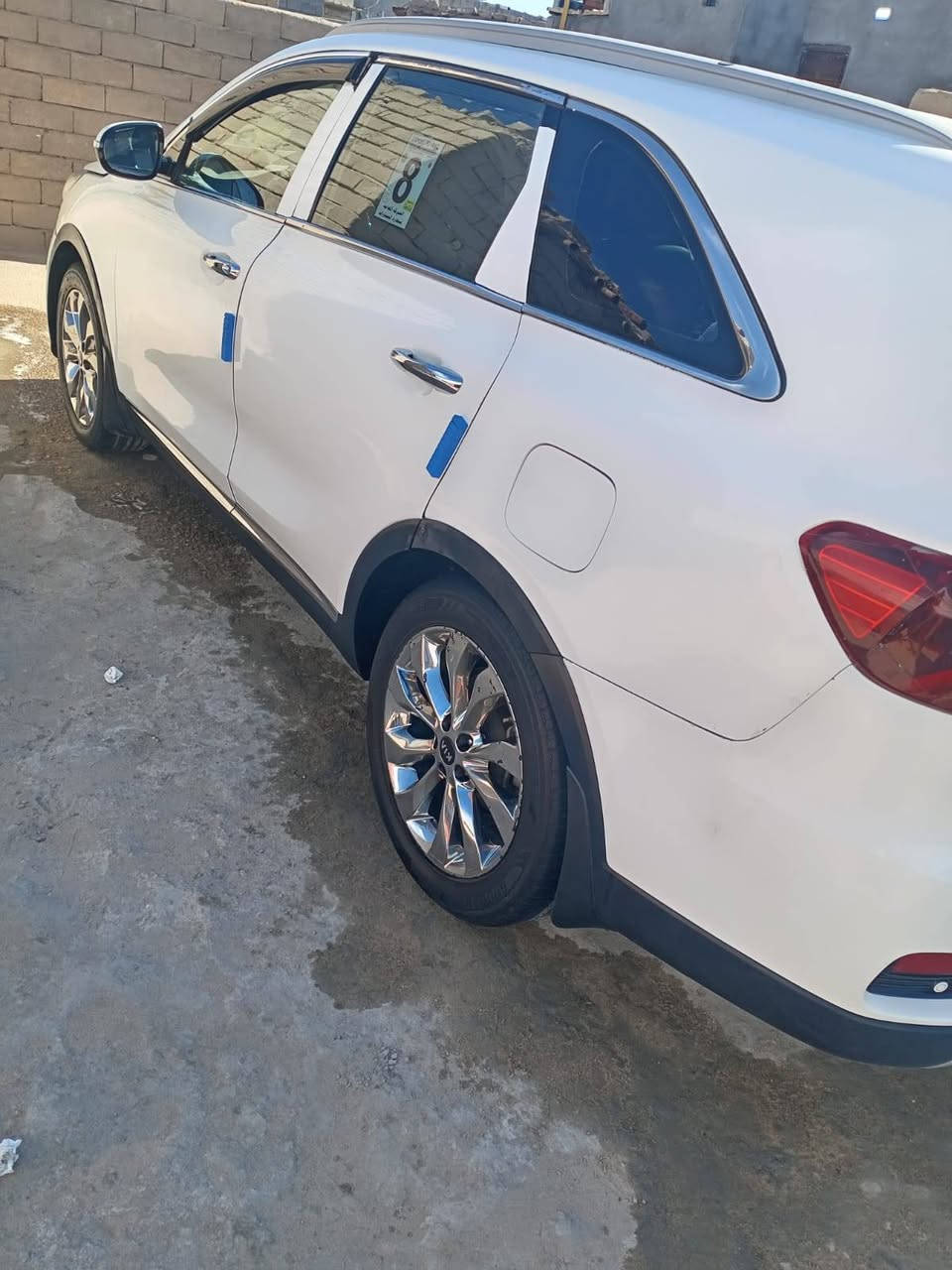 سورنتو 2020
خليجي

متجايه ومصبوغه عام
مكينه ٦ سلندر
رقم كربلاء
السعر ١٧٠ وبيها مجال
المكان ميسان 

***********
