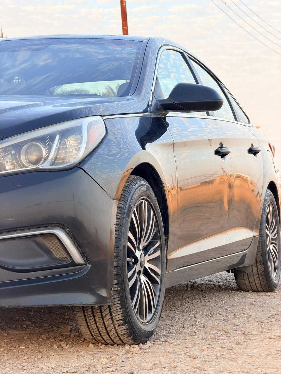 سوناتا 2017 رقم سليمانية وارد امريكي حادث جامرلغ خلفي ايسر ونص الباب 

تفاصيل اكثر الأتصال ***********
