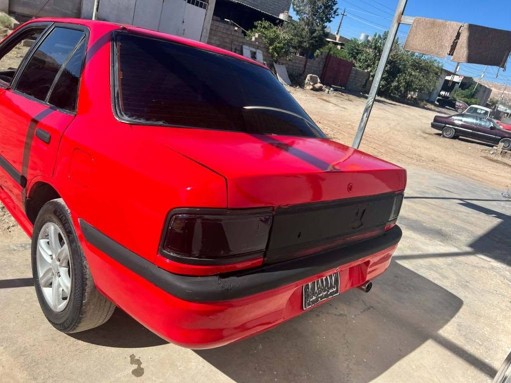 Mazda 323 
خوار هةموو بازار مازداي 8 بةرخ گيرو مةكينة بة شةرت ئارم پلاستيك سليماني 
خايسو رزيوي بة شةرت پشتو پيشي كةپسة 
تةقةو رةقةي بة شةرت كارةباي مةزبوت سةيارةيةكي بي كةمو كورية بو زانياري زياتر تةلةفون بكةن
*********** كويسينجاك, أربيل
