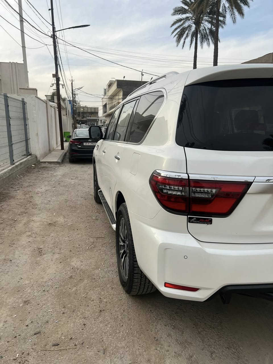 باترول 2024 ماشيه 1750 اخت الزيرو مكاني بغداد الكاظميه الطي رقم بغداد رايدها ب550 ورقه خمس شدات ونص وبيها مجال حك الجيه تواصل واتس اب اتصال عادي عالخط ***********
