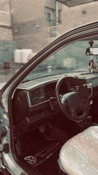 سلام عليكم كولف mk3١٩٩٢محرك ٢٠٠٠كير اوتو كهربائي كير ومكينه وكهربائيات كفاله صبغ عام بدون ضربه السياره خير من الله رقم بغداد انكليزي مكان السياره بغداد حسينيه الراشديه استفسار ***********بيع او مراوس السعر ٤٨وبيه مجال قليل
