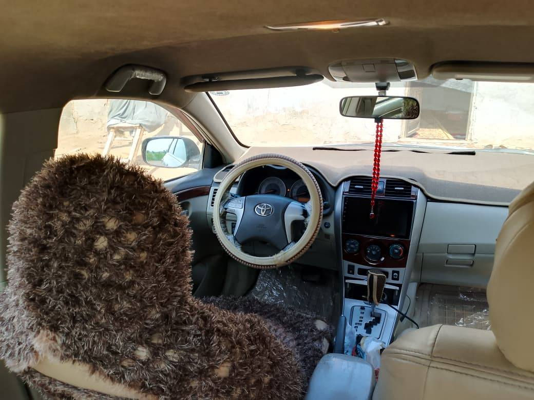 سلام عليكم كورلا للبيع موديل 
2009 محدث13كفاله من صبغ وضربه سنويه ماساقطه دولي 
محرك كير تبريد حداديه كفاله مابيه نقص جديده سياره فول عده الفتحه سعر115لو مراوس بسيراتو14فول مكاني نجف 
***********
