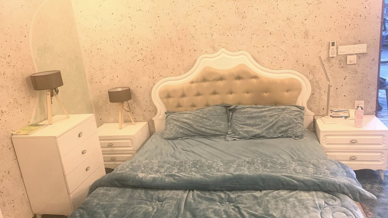 للبيع مستعجل
مستعمل نظيف 8 قطع
 *********** واتساب
