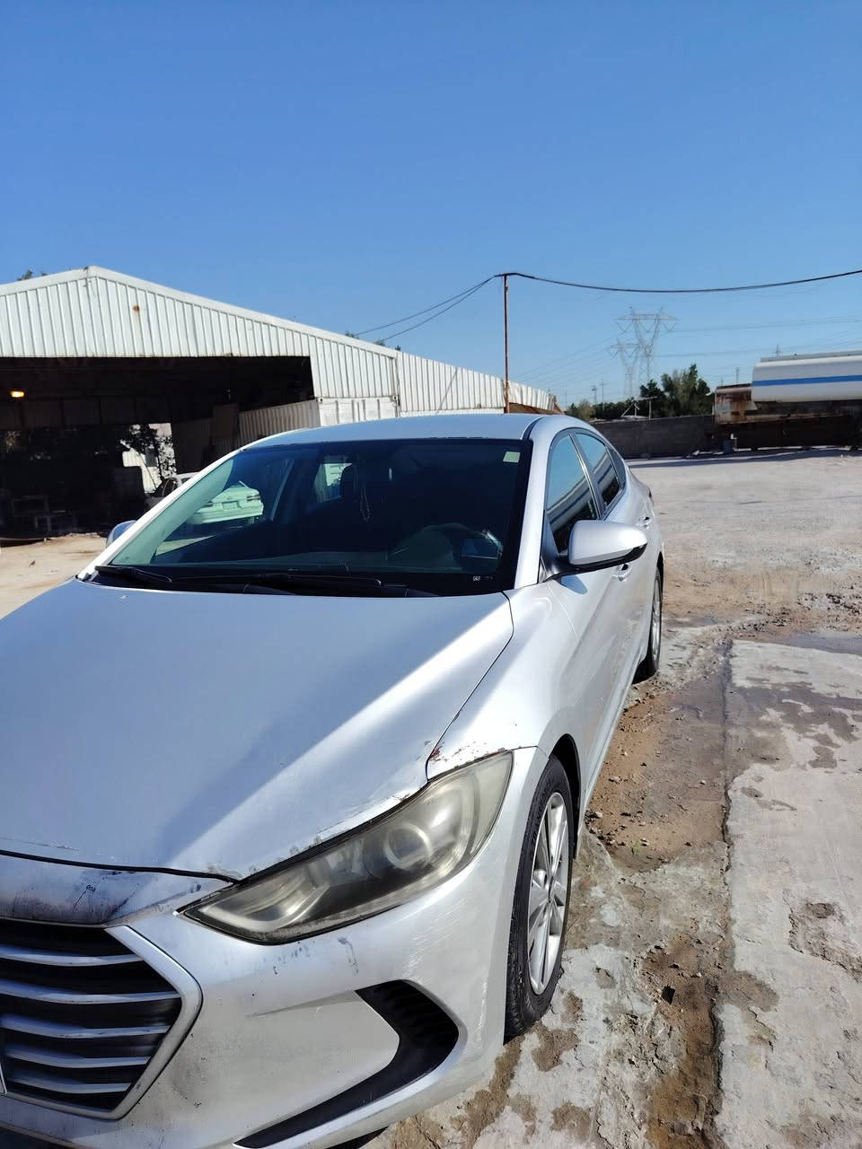 الانتر سلفر وارد أمريكي ضربه خفيفه بالبنيد رقم بصرة كفاله كير ومحرك واصوليات محركها 2000  للتواصل ع رقم الهاتف ***********   سعرها ١١٨ ورقه
