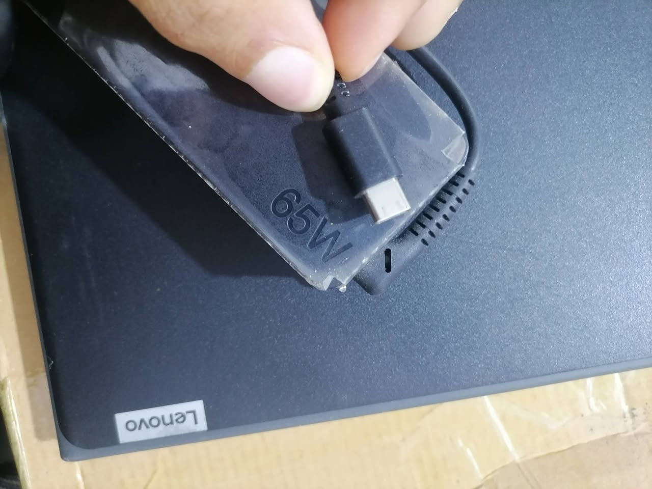 لابتوب lenovo كروم بوك للبيع
، شاشة 11.6 انش عالية الدقة (1366 × 768)، معالج ميديا تيك MT8173C و4G RAM، بطاقة ذاكرة تي ال سي SSD، Powervr 16GB، نظام تشغيل كروم الحديث
***********
