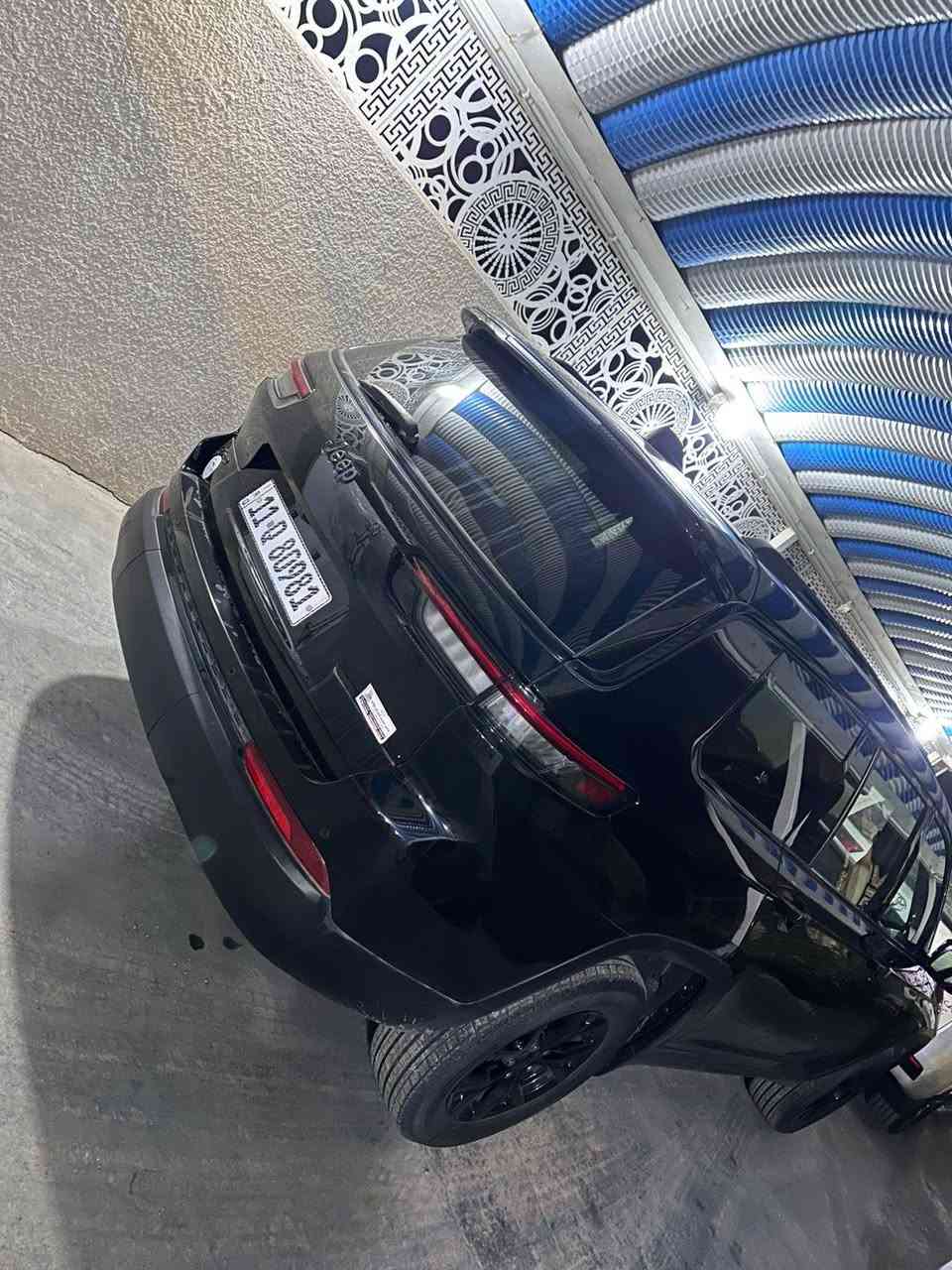 سلام عليكم جيب موديل
2024 فول مواصفات 
رقم بغداد دولي تحويل مباشر
عدا البانوراما كلين بدون
تبديل ما مفتوح بيها ولا
قطعه كفاله عامه من 
الصبغ 7 راكب لون مميز
زيتوني طوخ السياره 
جديده احلى من الصور 
السعر 350 وبيها مجال
حك الجيه مكاني بغداد 
اليوسفيه الرقم 
*********** بي واتساب
***********
