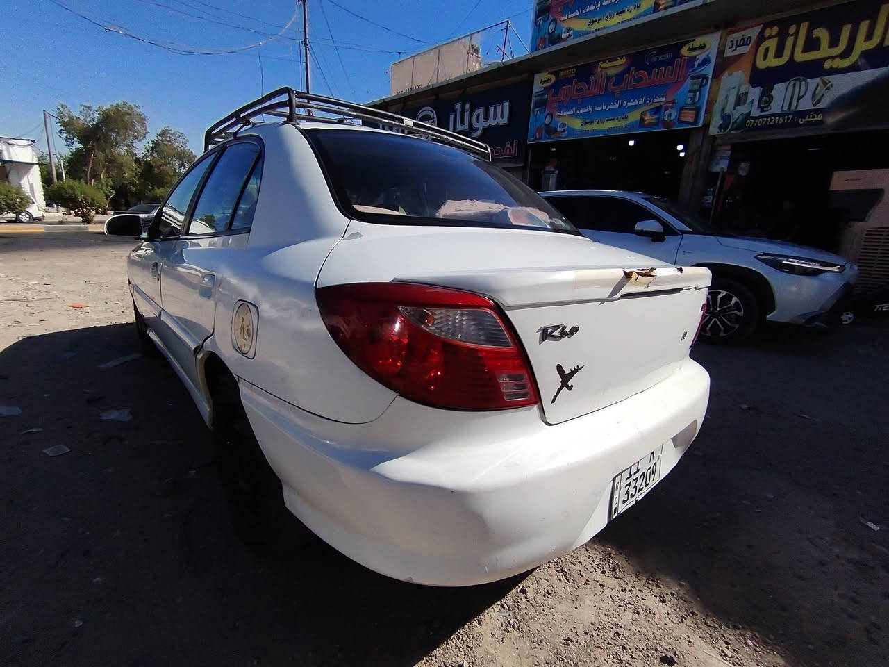كيه ريو ٢٠٠١ محرك ١٦٠٠ كير عادي
بحاله جيده مصبوغة حزام
 السعر ٣٦اوبيها مجال بصيط 
العنوان بغداد رحمانيه الشعله الخطيب
*********** واتساب

