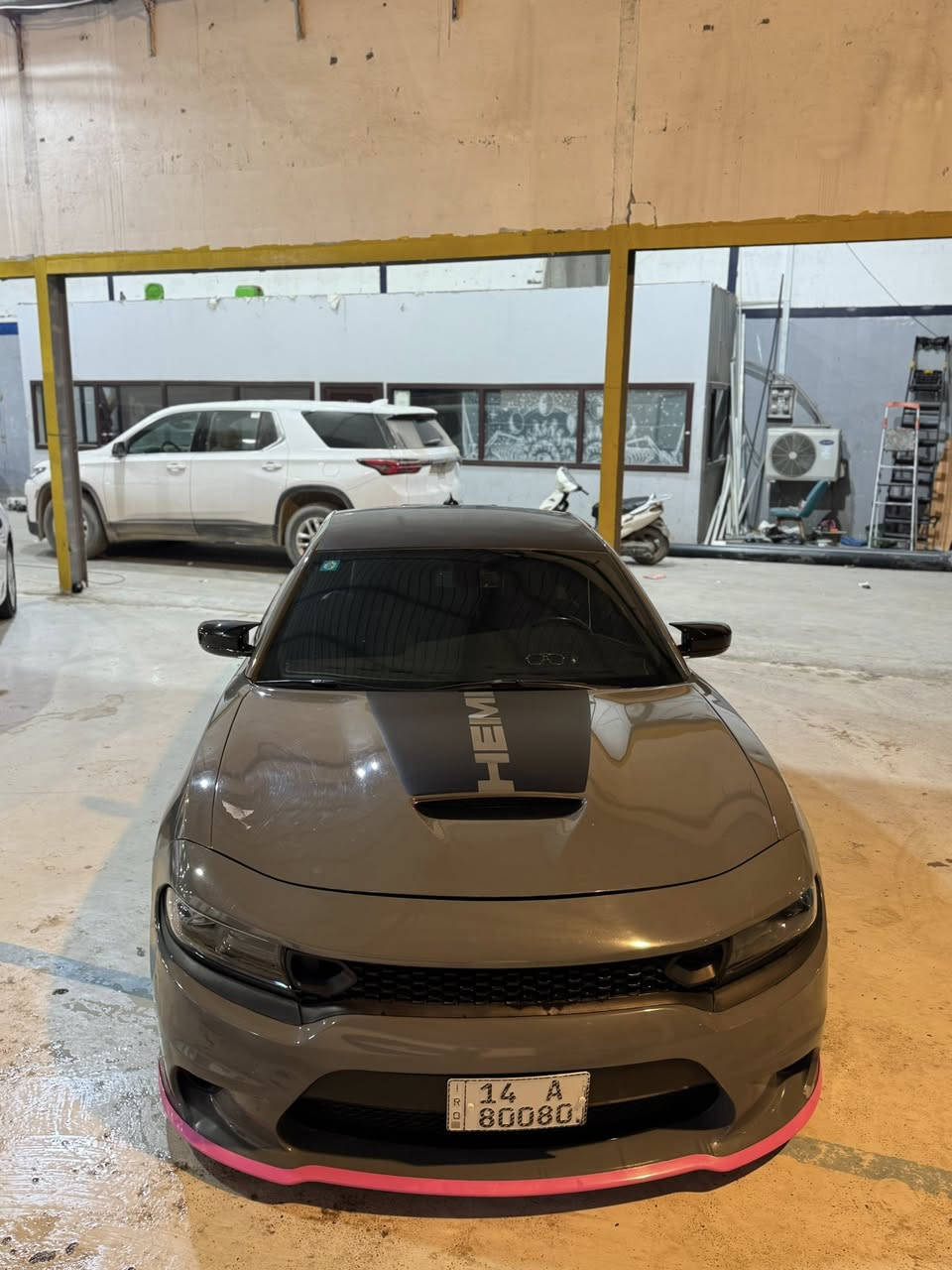 سلام عليكم
دوج جارجر 2019 دايتونا فول عدا الفتحة 

سوبر تراك باك 

مزوده 

جكات 

منضمومه ايثانول 

شوته رياضي 

برمجه 

غرفة دايتونا 

حادثها مدكر فقط 

واجت بيها كلير قطعتين والبند مبدل 

***********

السعر 187
