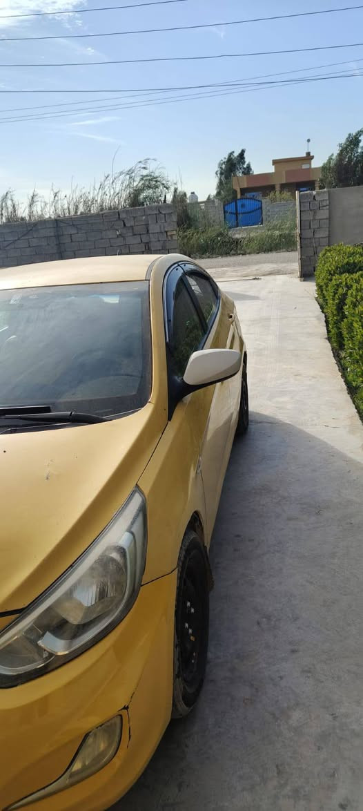 ‏​🚗 للبيع: هيونداي أكسنت 2014
‏​السيارة نظيفة وجاهزة للاستخدام، ومواصفاتها كالتالي:
‏​الموديل: 2014.
‏​اللون: أصفر (تكسي).
‏​الحالة: نظيفة جداً ومكفولة من النواقص.
‏​السعر: 70 ورقة ​ملاحظة: يوجد مجال بسيط للشراي الطيب والقفل ما نختلف عليه بعد المعاينة.
‏​📍 المكان: [بغداد /قضاء المدائن]
‏📞 للتواصل: [*********** وتساب+اتصال]
‏                 (***********) كورك
