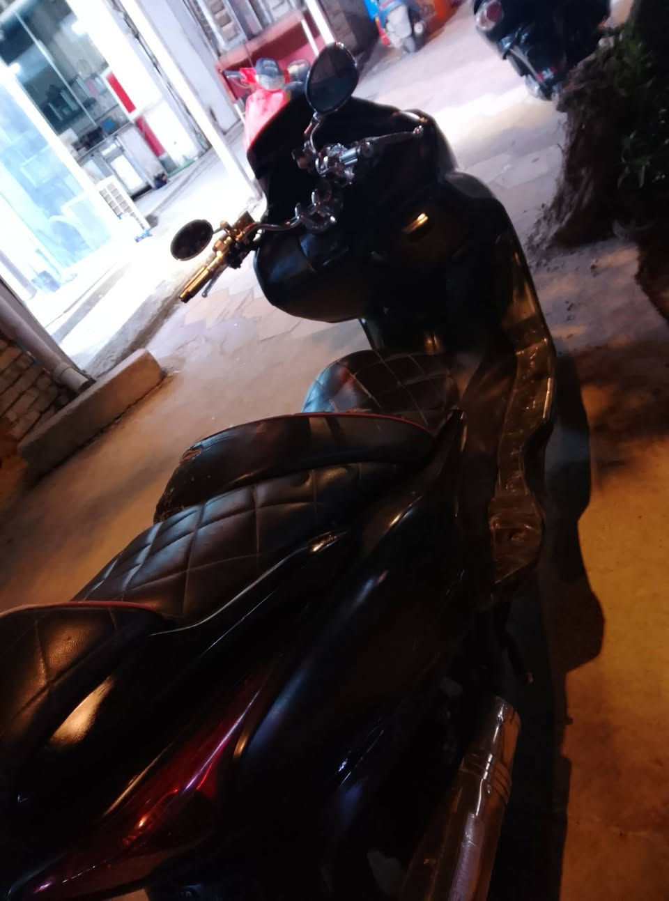 فورزة08
شلعة ومعدل خير من الله أوراقها كاملها كلها بس ترقم دراجة متعوب عليها قايش وكلجات جديد محرك خير من الله السعر 950 وبيها مجال للطيبين اتصل وبيك خير وتدلل *********** 
مكاني بابل الكفل
