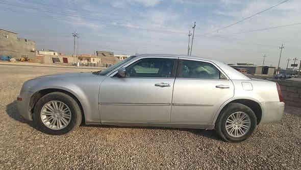 السلام عليكم مكلف بالنشر خاص مغلق 
اوباما موديل 2010 
رقم دولي اربيل  ب اسمي  سنويه لل2027 + هزه جديده 
محرك جديد مال گصه 3500 صار 10 من شديته 
ملاحضه السياره كلين بيها فقط شبر عند قبق البانزين فقط صبغ السياره مكفوله  + سونار 
تبريد + تدفئه طخم تاير جديد 
السعر 127 وبيها مجال 
للاستفسار اكثر رقم الهاتف 
***********
