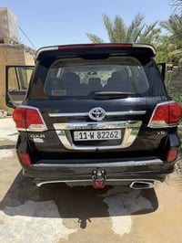 لاندكروزر • ٢٠١٥ • كفاله عامه