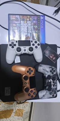 بلاي 4 سليم • 1 تيرا • 3 جويستك