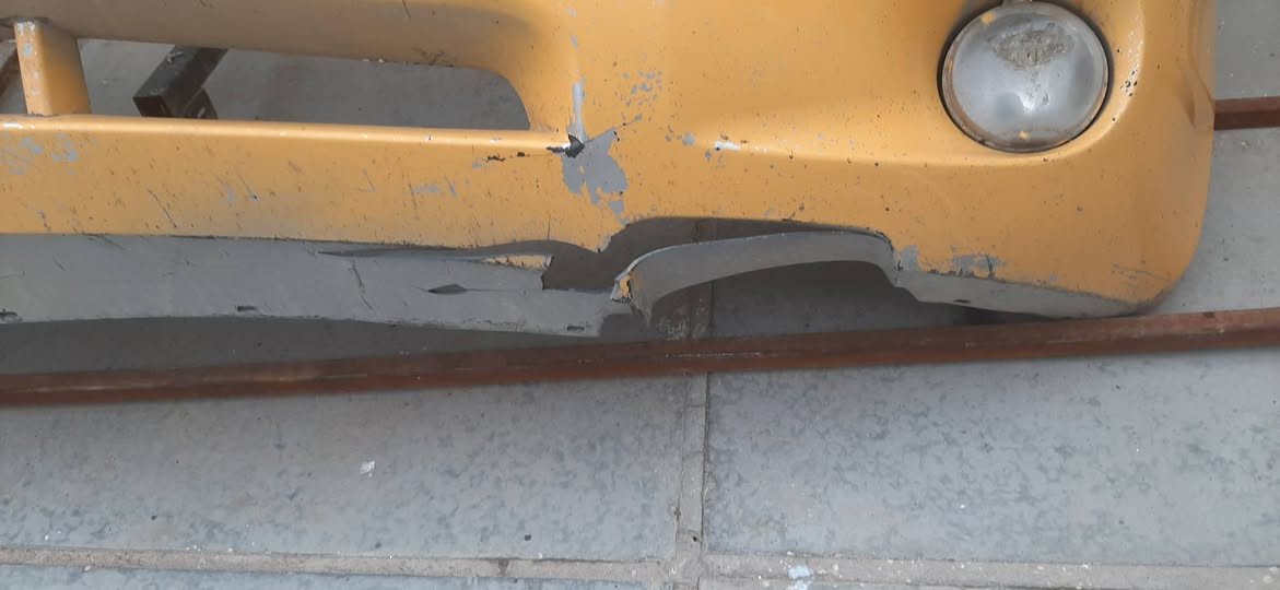 سلام عليكم دعاميه اصليه مو تجاريه مال صبغ بيها كسرين موضحات وشبابيج ابيض ونيكل كلمن وسعره ‎0783 637 6512
مكاني واسط
