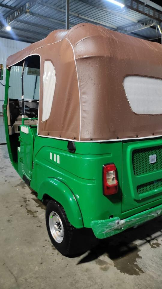 سلام عليكم تكتك مديل 2022كفاله عامه من الشخط رقم او سنويه سعر 5وربع مستعجل عله بيعته شراي تصل لا تعبني ***********مكاني بغداد المدينه
