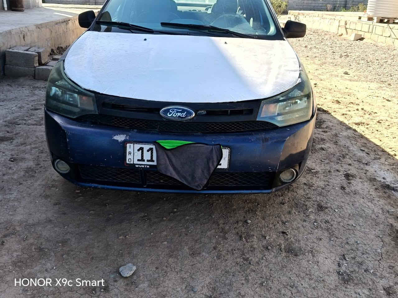 السلام عليكم فورد للبيع او مراوس
حسب القناعة 
 موديل 9 رقم انكليزي بسمي  
ضرر بس بونيد 
كهربائيات كلهة شغالة 
تبريد. ثلج كير محرك خير من الله 
السعر ٥٢ وبيههه مجال لاستفسار 
***********. مكانهه ديالى كنعان
