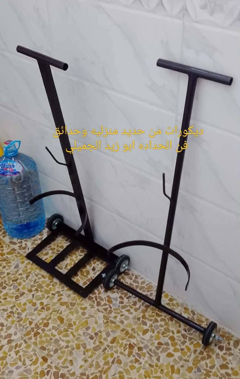 ديكورات من حديد منزلية وحدائق، نشتغل حسب الطلب وبجميع القياسات والفصالات والأحجام ✨
🔹 أبواب تيل مانع ذباب والحشرات
🔹 حديد قوي وثقيل بجودة عالية
🔹 قاعدة مبردة
🔹 قواعد سنادن أرضي وجداري وتعليق
🔹 منشرة ملابس حديد
🔹 جزامة أحذية
🔹 تعلاقة ملابس
🔹 عربة قناني
🔷 حامله الماسحات تعليق
🔹 حاملة الصوندة
🔹 تنفيذ حسب الطلب وبأفضل الأسعار

📌 أسعارنا مناسبة ويوجد توصيل
📩 للطلب والاستفسار راسلونا على الخاص


**إذا كنت صاحب هذا الإعلان وتريد حذفه لأي سبب، رجاءا أرسل رسالة إلى الدعم الفني**