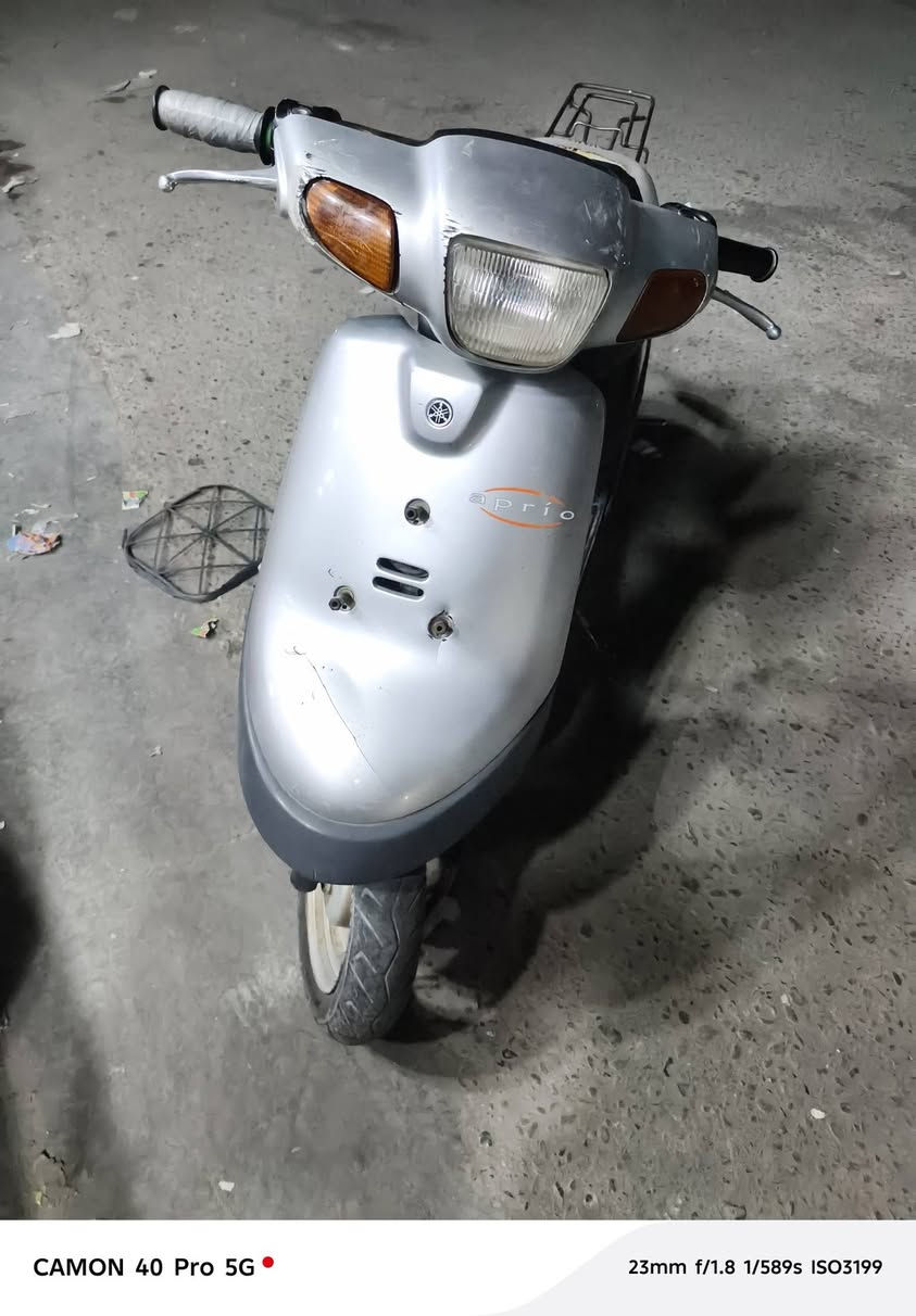 سلام عليكم دراجه ٢٠٠٣ حاويه ما مفتوحه نضافه ٩٠ /١٠٠سعر ٣٠٠بيه مجال قليل ***********
