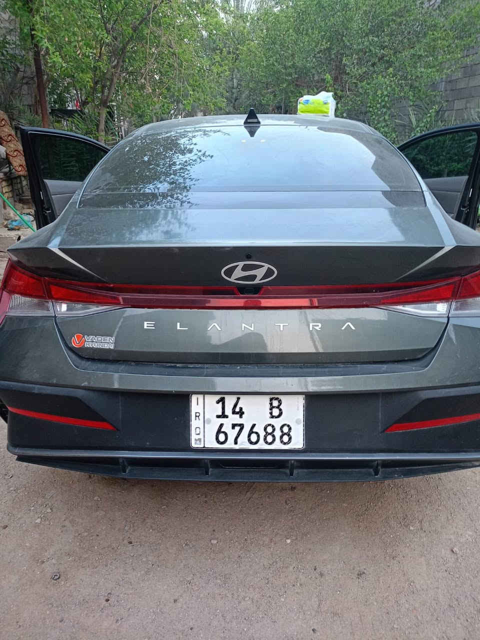 السلام عليكم النترا  للبيع وراد امريمي. حادث بسيط  دعاميه اماميه او بنيد  دخلو ل جديد مرقم شهداء بصره مكان السياره بصره المطيحه اتصل على الرقم هاتف ‭

 ‭0771 918 7499‬علي القصاب السعر 175 بيه مجال سياره جديده شاشه ليزري تحكم رادر امامي خلفي قفل سرعه كار  بلي
