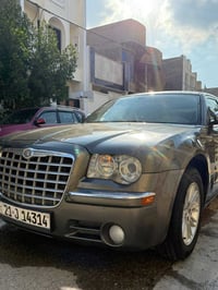 كرايسلر 300 • مكينة جديدة • رقم سليمانيه
