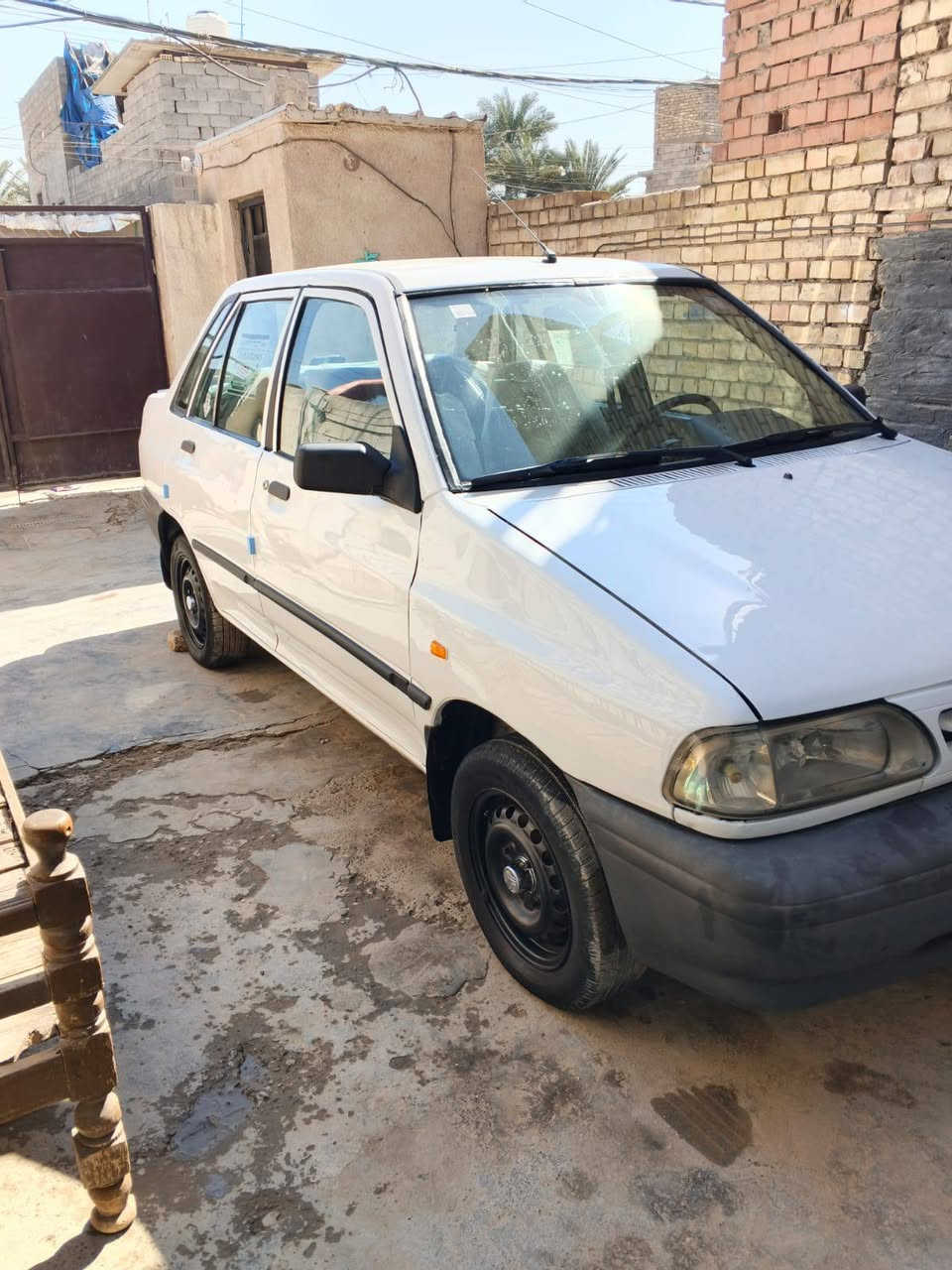 السلام عليكم سايبة موديل 2010 خصوصي مكينة وكير نظاف تخم تاير جديد تبريد بس غاز صبغ عام جمالية شواصي مكفولة سنوية لغاية 29 العنوان بغداد الامين الثانية رقمي واتساب ***********
