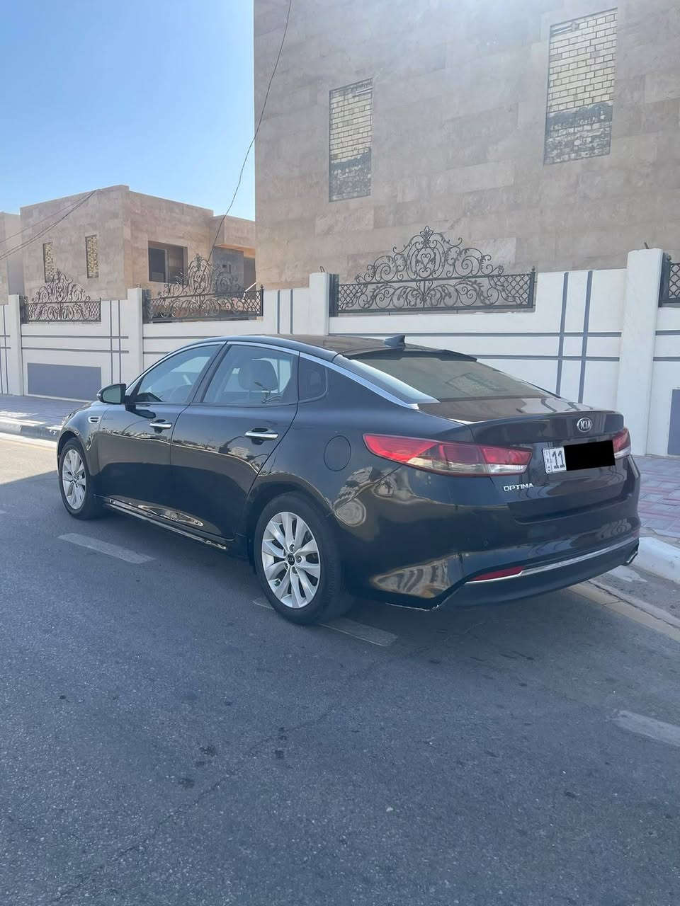 اوبتما ٢٠١٨ امريكي 
حادثة بنيد وجاملغ بدون دواخل 
وبيه بالعراق جاملغ خلفي ٣ قطع صبغ 
مكينه ٢٤٠٠  جاهزه 
كير مكينه حداديه تخم تاير وتبريد جاهزات
رقم بغداد بــ اسمي 
***********
