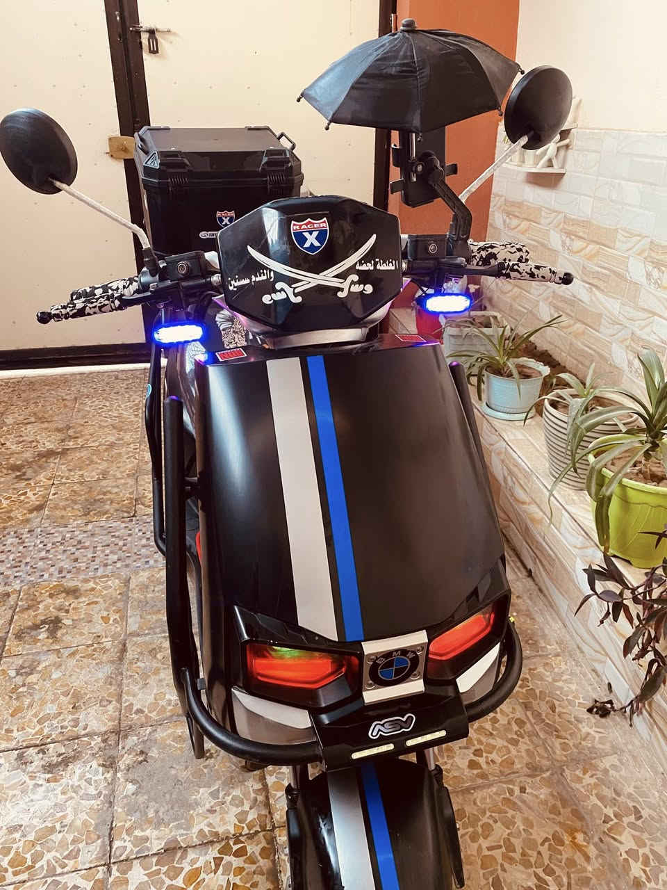 ماطور شحن وحش الكون 6بطاريت دبل مسطره
ملف 1500
السرعه 90 حقيقي
كهربائيات كلها شغاله شرط
ماطور اخو الجديد كلو شرط ما تصرف عليه درهم 
السعر 700 وبي مجال للطيبين 
مكاني الموصل جانب الأيمن قرب جسر الخامس 
***********
